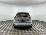 Used 2023 Nissan Kicks SV image 6