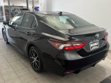 Used 2023 Toyota Camry SE image 5