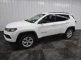 Used 2024 Jeep Compass Latitude image 6