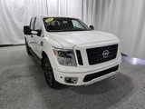 Used 2017 Nissan Titan SV image 2