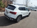 Used 2022 Volkswagen Taos SE image 4