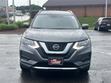 Used 2019 Nissan Rogue SV w/ Premium Package image 2