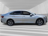 Used 2022 Volkswagen Jetta SE image 2