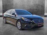 Used 2017 Hyundai Sonata SE image 3