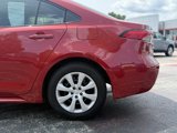 Used 2021 Toyota Corolla LE image 4