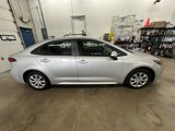 Used 2021 Toyota Corolla LE image 2