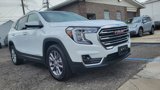 Used 2023 GMC Terrain SLT image 2