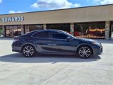 Used 2020 Toyota Camry SE image 4