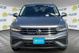 Used 2022 Volkswagen Tiguan SE w/ Panoramic Sunroof Package image 2