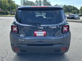 Used 2023 Jeep Renegade Latitude w/ Sun & Fun Group image 4