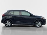 Used 2021 Nissan Kicks S image 2