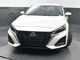 Used 2023 Nissan Altima 2.5 SV image 6