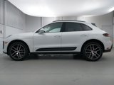 Certified 2023 Porsche Macan image 2