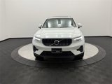 Certified 2025 Volvo XC40 B5 Core image 2