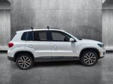 Used 2015 Volkswagen Tiguan S image 4
