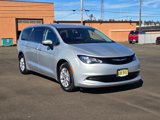 Used 2023 Chrysler Voyager LX image 2