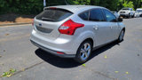 Used 2014 Ford Focus SE w/ SE Winter Package image 5