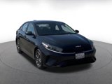 Used 2024 Kia Forte LXS image 3