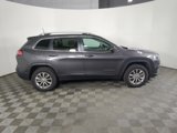 Used 2021 Jeep Cherokee Latitude Lux w/ Comfort/Convenience Group image 3