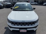 Used 2023 Jeep Compass Sport image 4