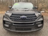 Used 2020 Ford Explorer XLT image 2