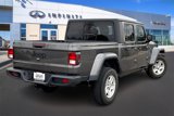 Used 2022 Jeep Gladiator Sport image 2