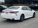 Used 2021 Toyota Camry SE image 5