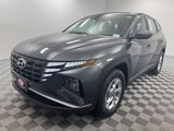 Used 2023 Hyundai Tucson SE image 2