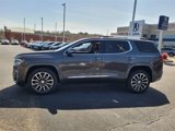 Used 2020 GMC Acadia Denali image 4