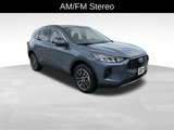New 2025 Ford Escape SE image 4