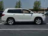 Used 2010 Toyota Highlander Limited image 2