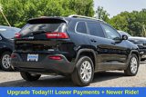 Used 2017 Jeep Cherokee Latitude image 4