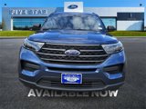 Used 2020 Ford Explorer XLT image 2