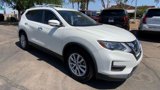 Used 2020 Nissan Rogue SV image 2