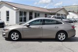 Used 2022 Chevrolet Malibu LT image 4