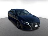 Used 2024 Nissan Altima 2.5 SV image 4