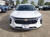 New 2025 Chevrolet Trax LT w/ Driver Confidence Package image 2