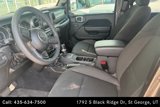 Used 2023 Jeep Gladiator Willys image 5
