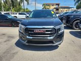 Used 2022 GMC Terrain SLE image 2
