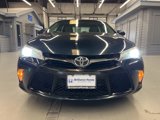 Used 2016 Toyota Camry SE image 2