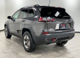 Used 2019 Jeep Cherokee Trailhawk w/ Cold Weather Group image 5