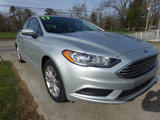 Used 2017 Ford Fusion SE image 3