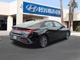 Used 2024 Hyundai Elantra SEL image 4