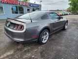 Used 2013 Ford Mustang Premium image 3