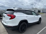 Used 2021 GMC Terrain SLE w/ Driver Convenience Package image 3