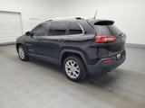 Used 2017 Jeep Cherokee Latitude image 3