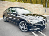 Used 2021 Volkswagen Jetta SE w/ SE Cold Weather Package image 3