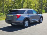 Certified 2022 Ford Explorer XLT w/ Equipment Group 202A image 3