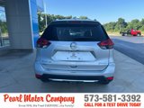 Used 2017 Nissan Rogue SV w/ SV Premium Package image 5