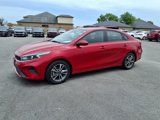 Used 2022 Kia Forte LXS image 2